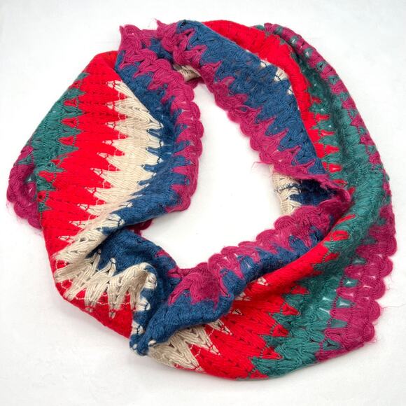 Vintage Zigzag Knit Infinity Scarf - Picture 1 of 7